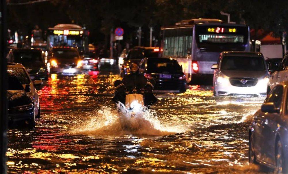 温州多地暴雨，要防止城市内涝，排水系统又该如何“未雨绸缪”呢